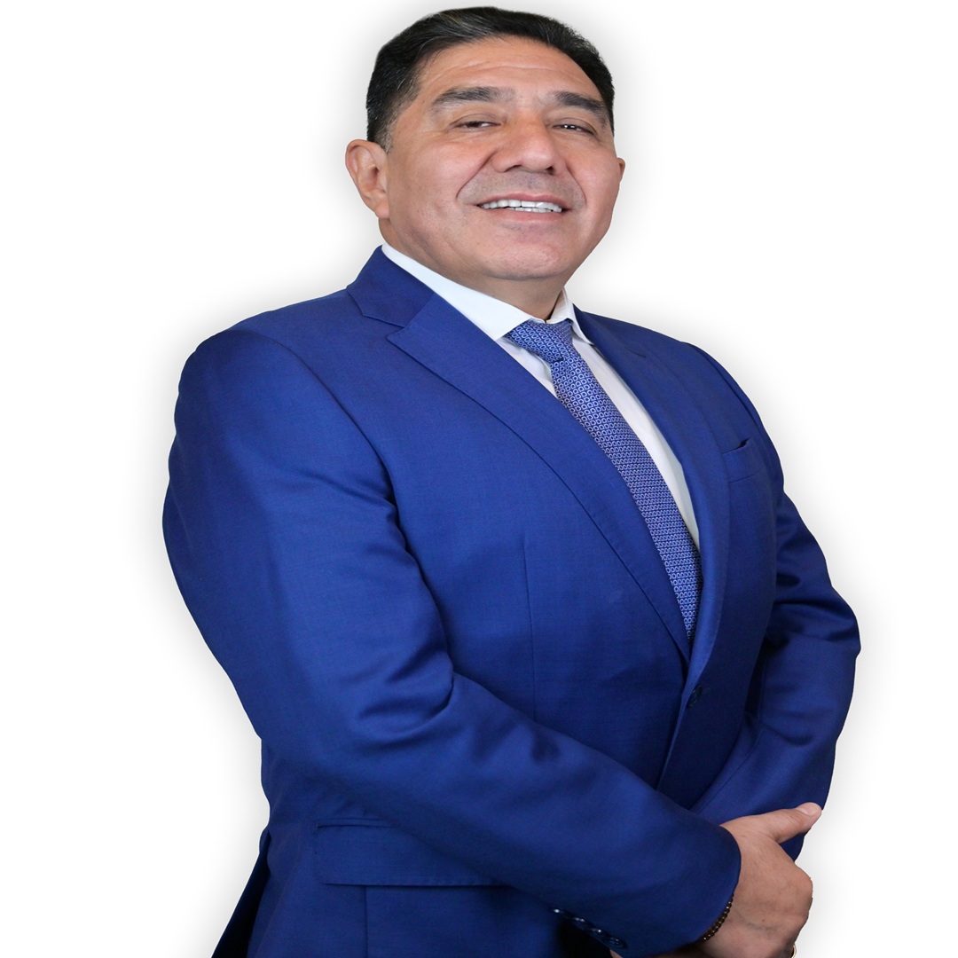 Dr. Fermín Silva Cayatopa